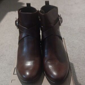 Naturalizer Brown Ankle Boots